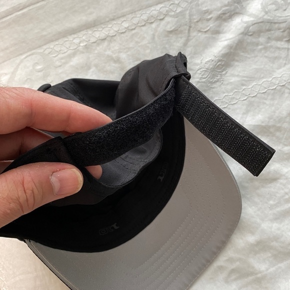 Ping NEW 110 Flexfit‎ Teck Black Golf Hat Moisture Wicking Cap Adjustable - Picture 8 of 12